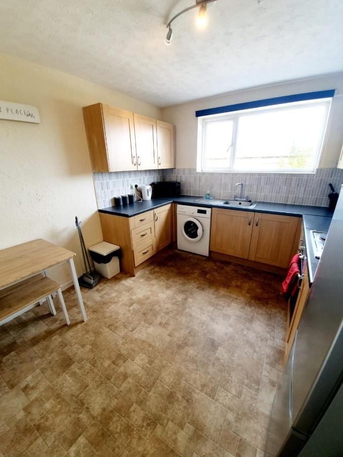 Rayleigh Town Centre 3 Bedroom Apartment 외부 사진